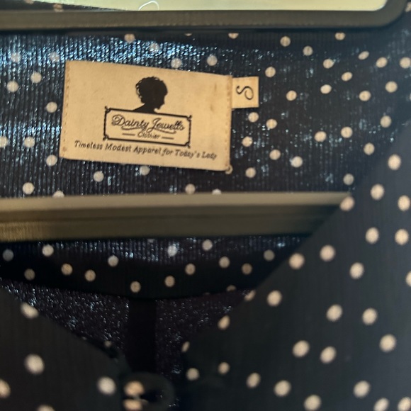 Dainty jewells dress! - Picture 2 of 4